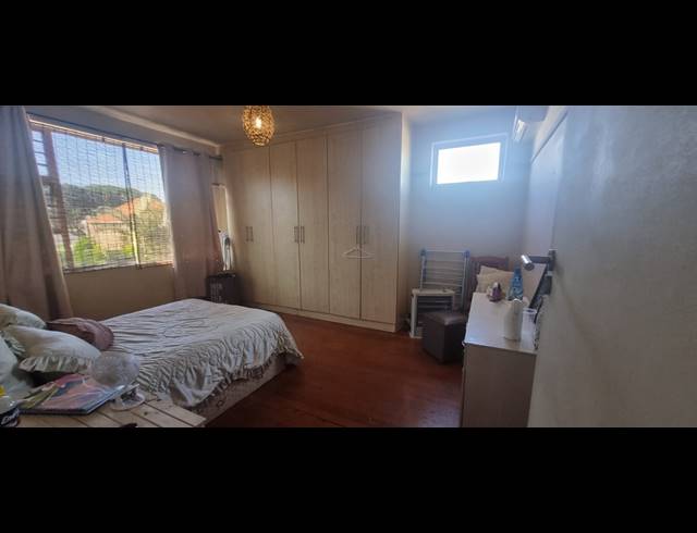 2 BEDROOM FLAT FOR SALE IN GLENWOOD